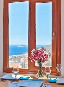 Samira Aparts & Kalkan